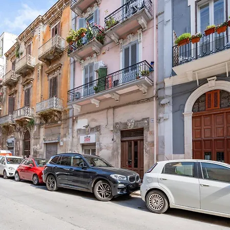 Casa Di Carly - Large Cozy Retreat In Center Apartamento *