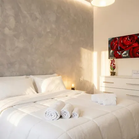 Casa Di Carly - Large Cozy Retreat In Center * Bari