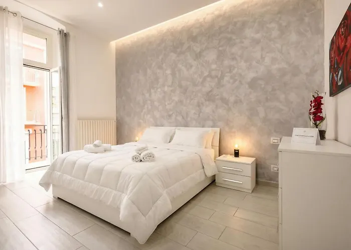 Casa Di Carly - Large Cozy Retreat In Center Apartment