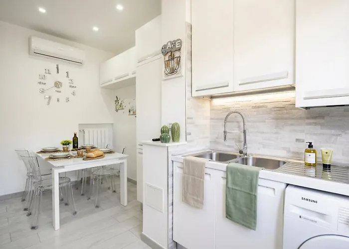 Casa Di Carly - Large Cozy Retreat In Center * Bari