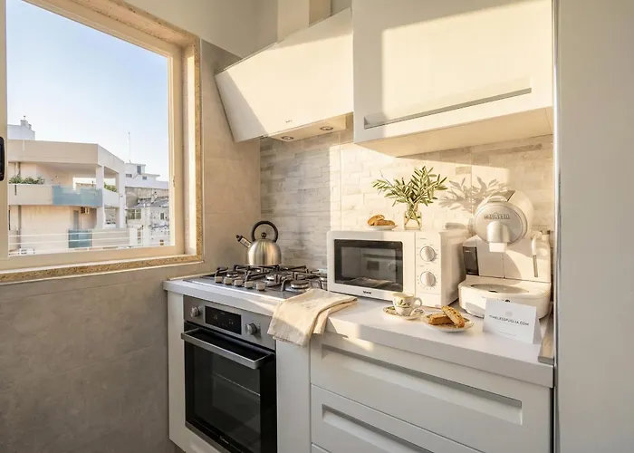 Casa Di Carly - Large Cozy Retreat In Center