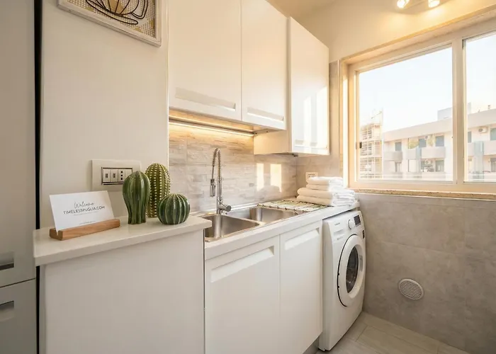 Casa Di Carly - Large Cozy Retreat In Center Apartment Bari