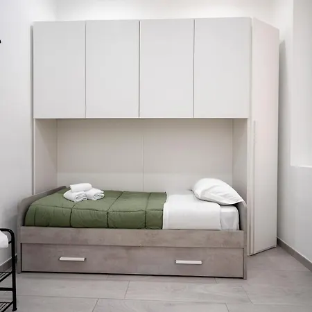 Lägenhet Casa Di Carly - Large Cozy Retreat In Center Bari